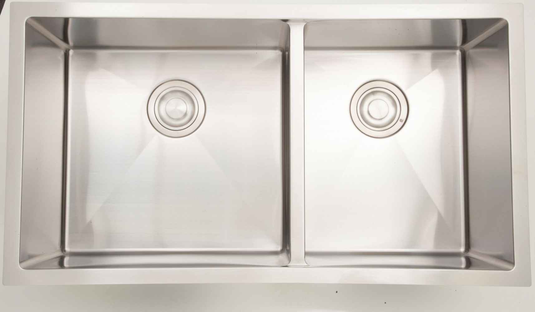 33 x 18 in Stainless Steel Rectangle 18 Gauge Double Bowl Undermount Kitchen Sink, CSA Certified