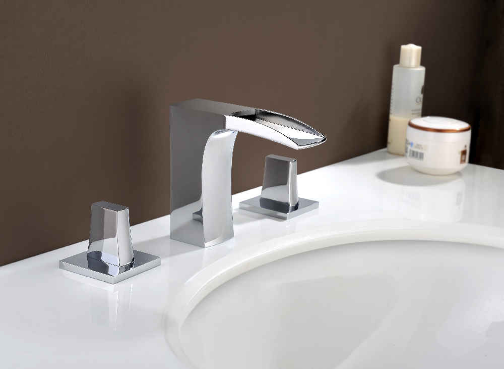 16.5-in. W CUPC Round Bathroom Undermount Sink Set In White - Chrome Hardware - Overflow Drain Incl.