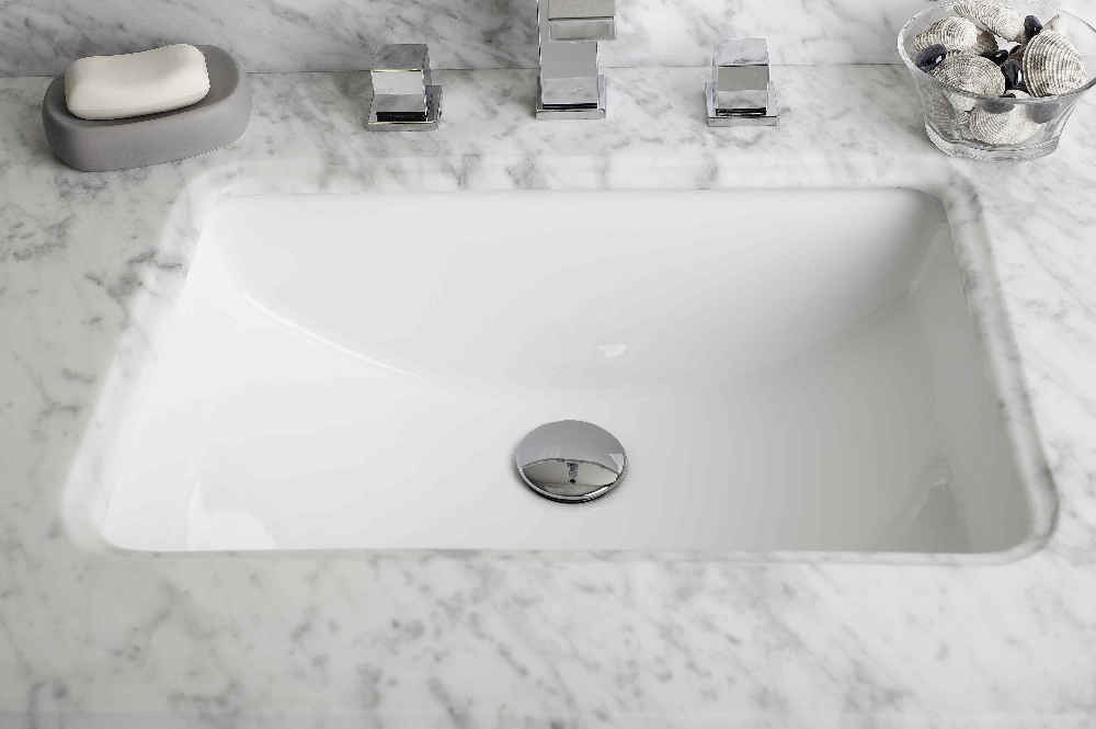 20.75-in. x 14.35-in. Ceramic Bathroom Undermount Sink In White CSA