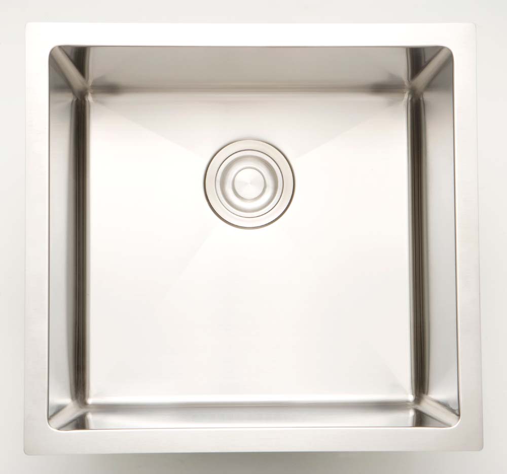 18-in. W CSA Approved Stainless Steel Kitchen Sink With 1 Bowl And 18 Gauge