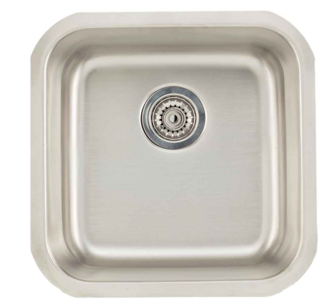 17.875-in. W CSA Approved Stainless Steel Kitchen Sink With 1 Bowl And 18 Gauge
