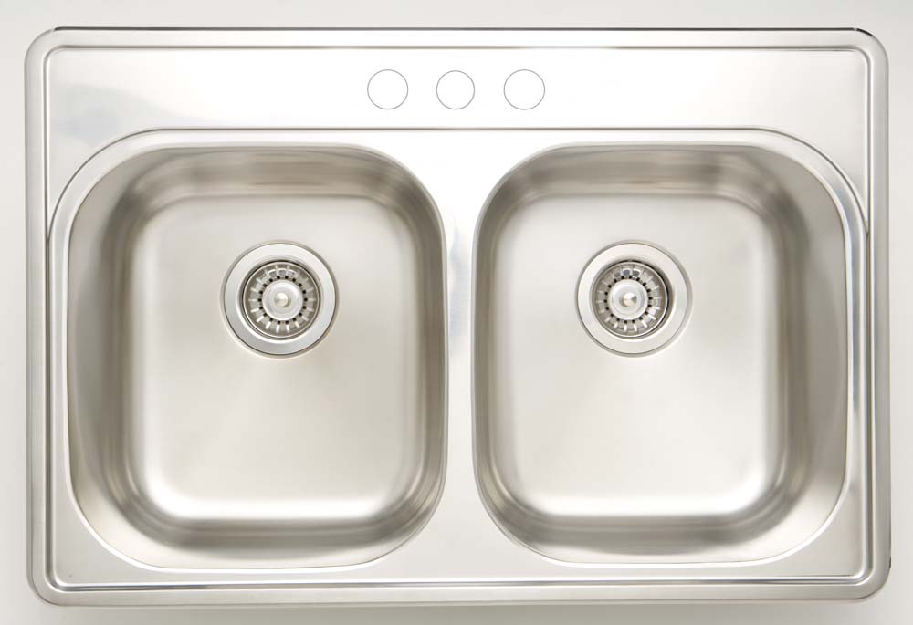 30.5-in. W CSA Approved Chrome Kitchen Sink With Stainless Steel Finish And 18 Gauge