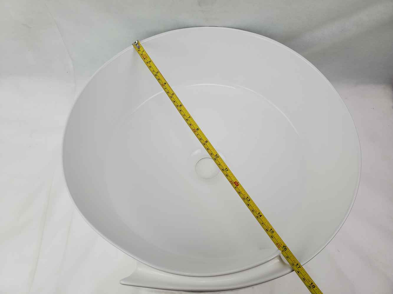 17.32-in. x 17.32-in. Round Bathroom Vessel Sink White Enamel Glaze