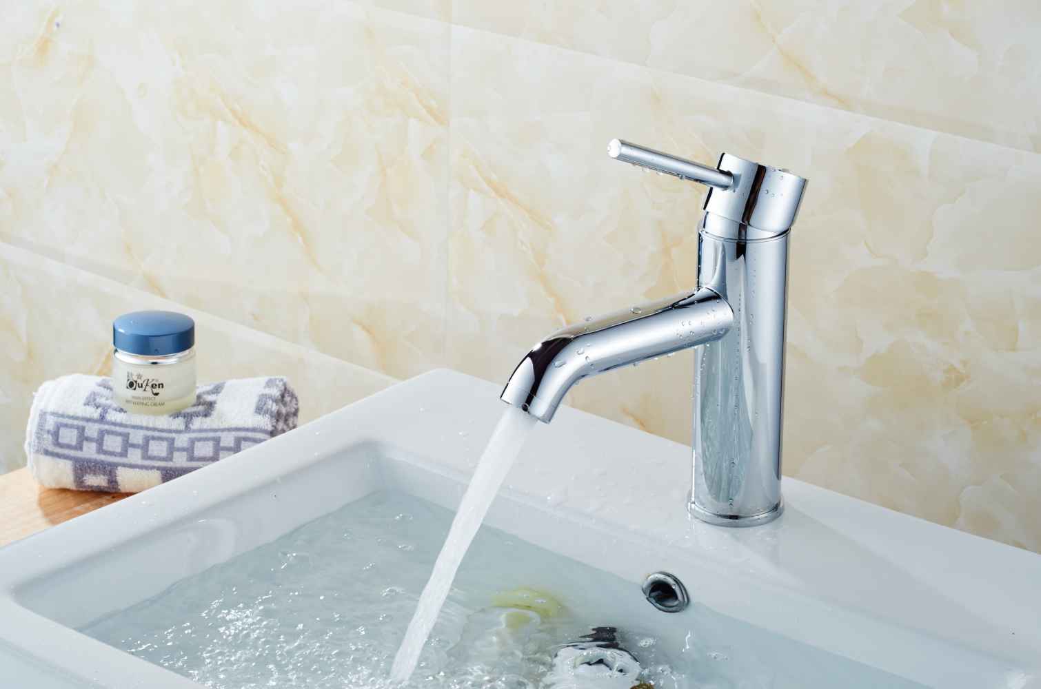30-in. W 1 Hole Ceramic Top Set In White Color - Overflow Drain Incl.