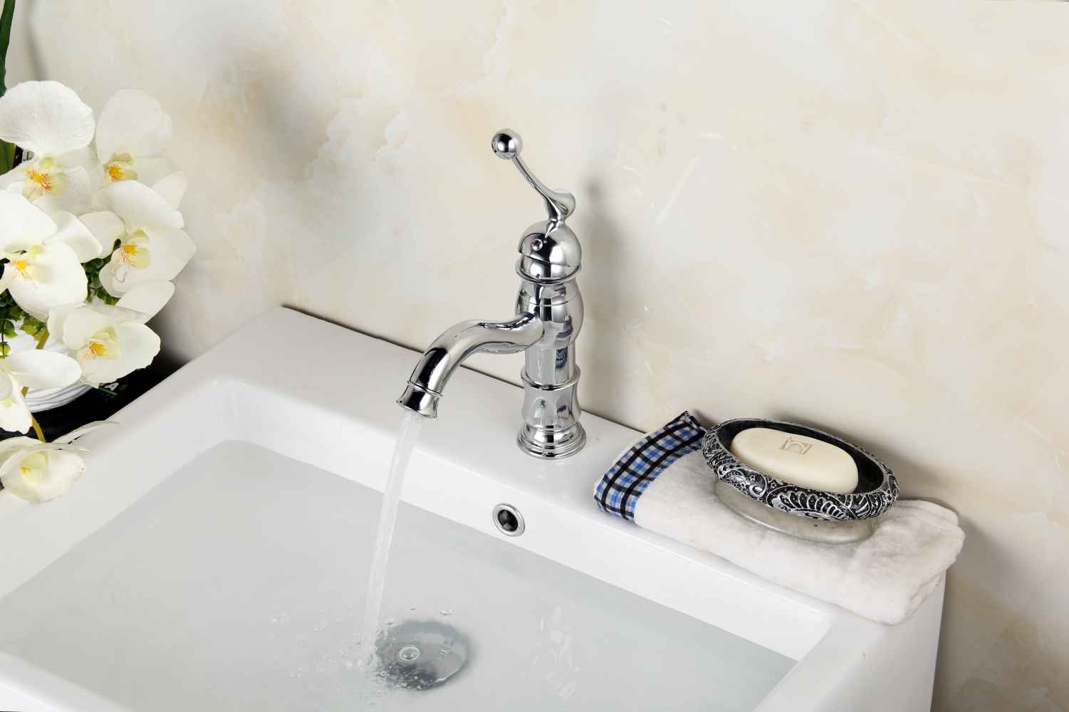 39.75-in. W 1 Hole Ceramic Top Set In White Color - Overflow Drain Incl.