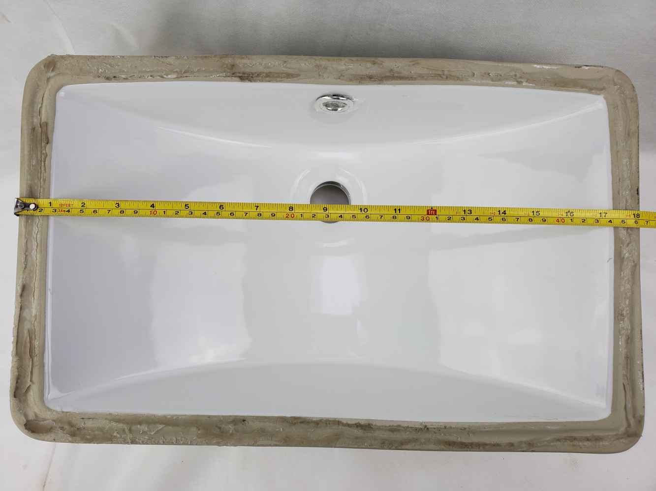18-in. x 11.5-in. Ceramic Bathroom Undermount Sink In White CUPC