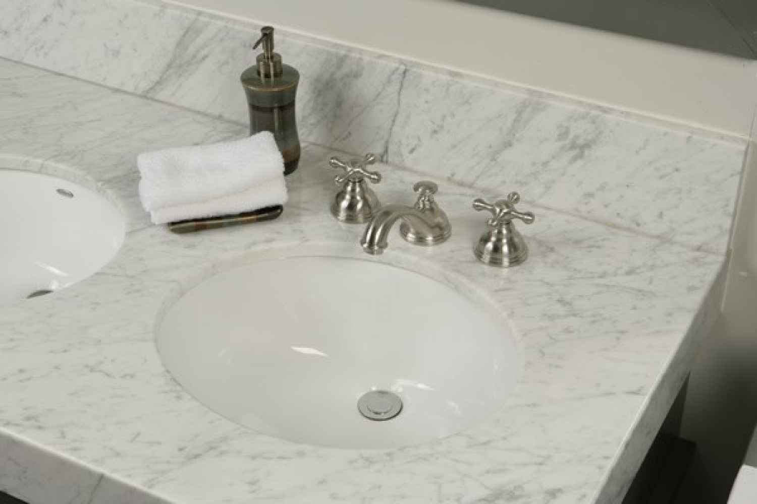 16.5-in. W CUPC Oval Bathroom Undermount Sink Set In White - Black Hardware - Overflow Drain Incl.