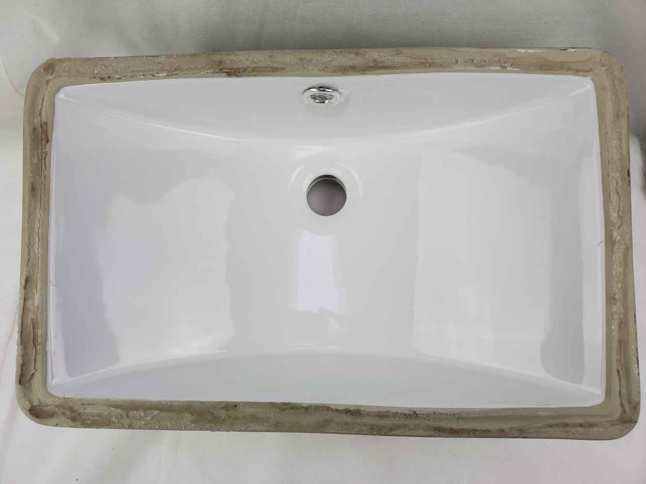 18-in. W CUPC Rectangle Bathroom Undermount Sink Set In White - White Hardware - Overflow Drain Incl.