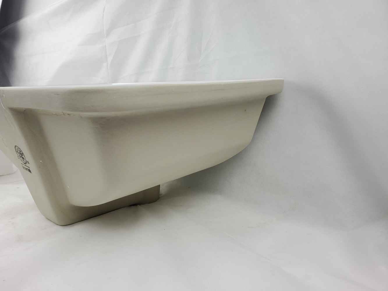 18-in. W CUPC Rectangle Bathroom Undermount Sink Set In White - Oil Rubbed Bronze Hardware - Overflow Drain Incl.