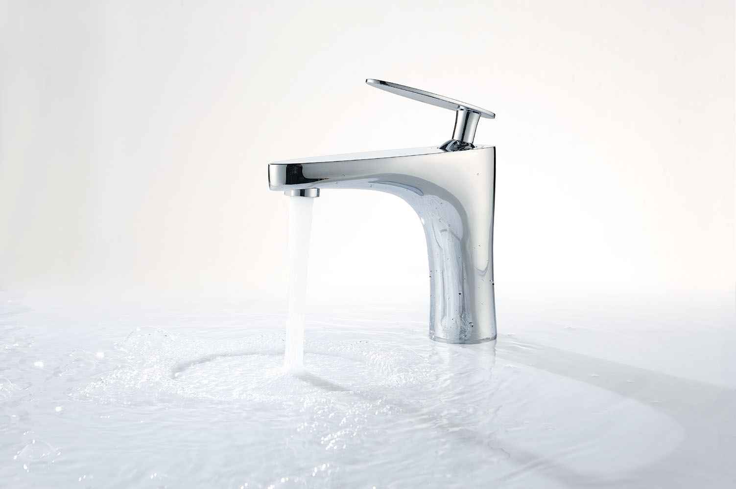 19-in. x 15.5-in. Round Bathroom Vessel Sink Set White Enamel Glaze
