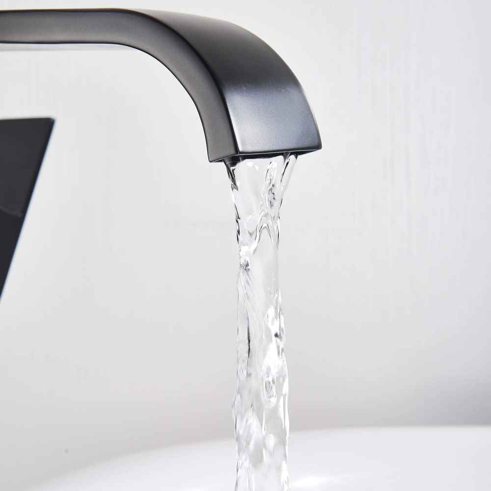 1 Hole Matte Bathtub Shower Faucet Black Brass-Ceramic